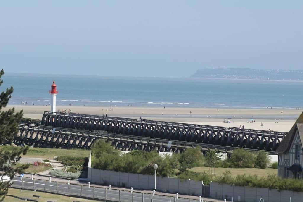 Les Embruns - Plein Ciel - Appartement 3Eme Etage Deauville Dış mekan fotoğraf