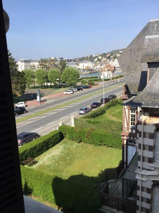 Les Embruns - Plein Ciel - Appartement 3Eme Etage Deauville Dış mekan fotoğraf